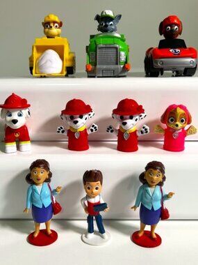 Paw Patrol Assorted Figurines Finger Puppets Vehicles Set of 10 Toy Cake Toppers